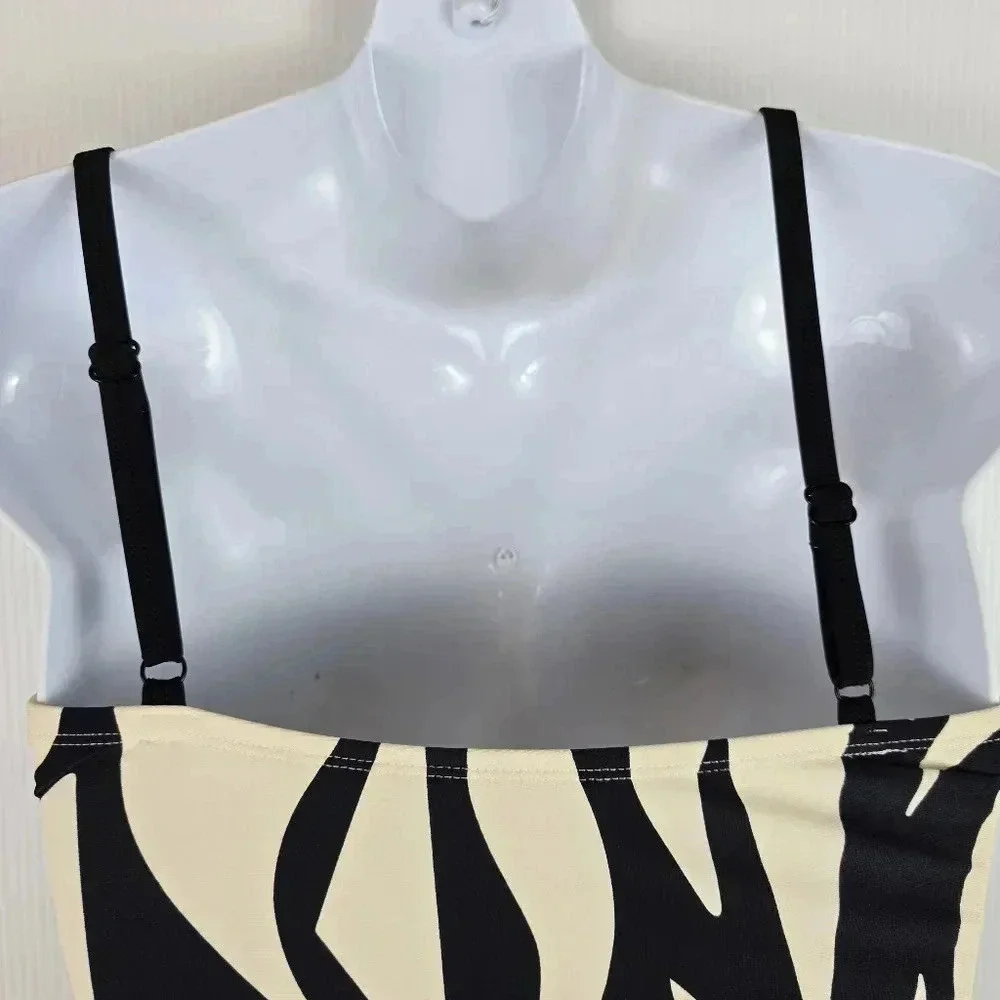 NWT Sanctuary Women’s Black Cream Abstract Print Ruched One Piece Swimsuit Small